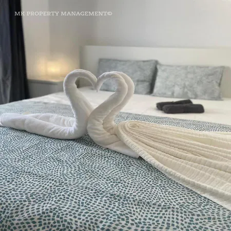 فيلة By The Natalya بروتاراس